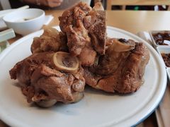 -关东小磨东北菜(上海长风大悦城店)