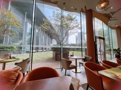 靠窗位-花园5號餐厅