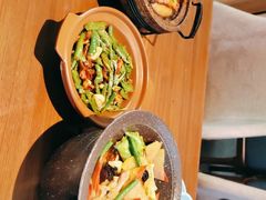 -有红鸡毛店·川菜(建设路店)