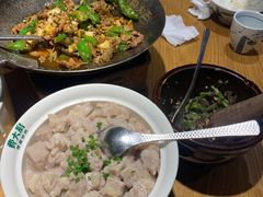 -费大厨辣椒炒肉(万家丽一店)