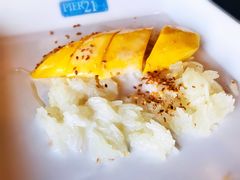 -Pier 21 (Terminal 21 Asok)