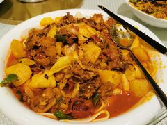 新疆大盘鸡-巴扎美食·新疆菜·西域歌舞表演餐厅(新疆大厦店)