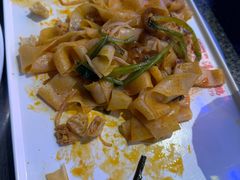 -路边边.炒菜烧烤.音乐餐厅(良乡长虹店)