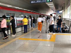 -梨园(地铁站)