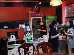 大堂-螺丰汇柳州螺蛳粉(苹果园地铁站F口店)