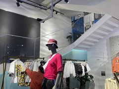 -阿迪达斯(武林银泰三叶草店)