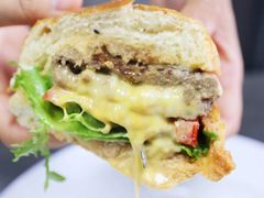 -龙治汉堡(中华城店)