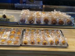 -鲍师傅糕点(江苏路店)