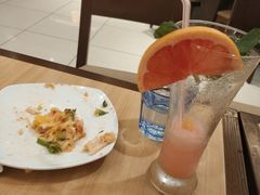 -必胜客(康华路店)
