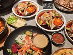 -草家酱蟹炭火烤肉店(珲春南路一店)