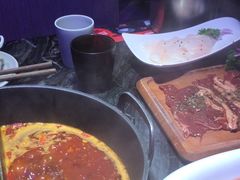 -热火朝天鲜切牛肉火锅(南强街巷店)