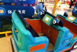 -纽西卡汽车小镇(大悦城店)