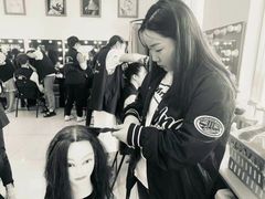 -艺采红鹰职业培训学校