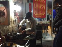 -阿姨小肉摊(同济西苑店)