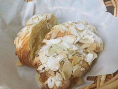 杏仁羊角-麦田工坊(月湖店)