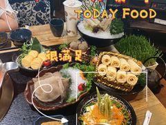 -湊湊火锅·茶憩(上海合生汇店)