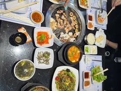 -青松馆韩国料理(香港中路佳世客店)