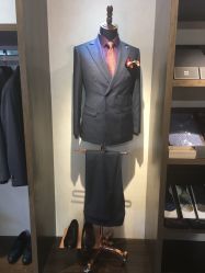 -优刻西服西装定制(金轮国际广场店)
