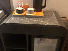 -朵兰达V酒店(长沙砂子塘地铁站店)
