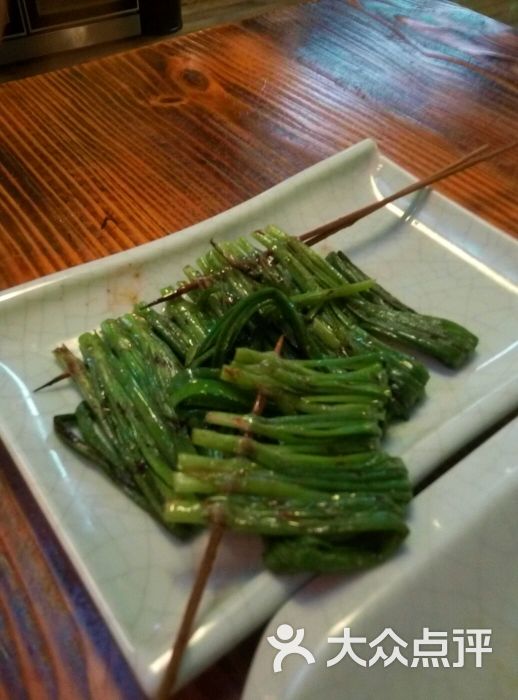 芭芘q露天烧烤吧-韭菜图片-深圳美食-大众点评网