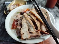 烧鸭拼鱼饼濑粉-铭珠粥粉(雅居乐花园分店)