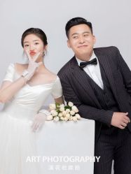 -纪梵希旅拍婚纱摄影(大连总店)