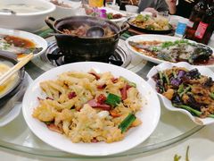 -渝君重庆火锅(嘉宾路店)