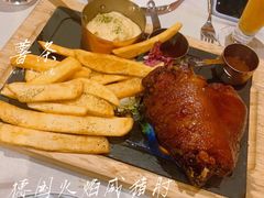 -YUE·6·西式融合餐厅(外滩六号店)