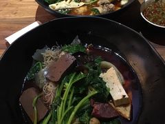 -万记麻辣烫国展总店