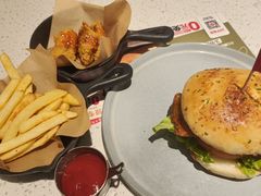 -必胜客(兴华中路PH店)