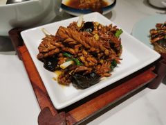 -梅飞酒家(名辉豪庭店)