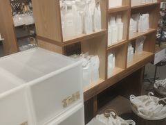 -MUJI无印良品(西湖银泰城店)