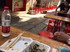 -陈老添美食店(宝华路店)