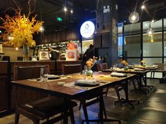 大堂-Carbon莫卡哆·意大利复古集市餐厅(杭州大厦店)