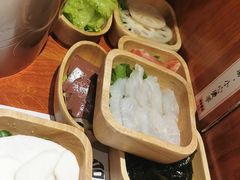 -独食火锅·半米屋台(直营总店)