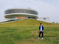 -郑东新区龙湖公共艺术中心