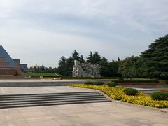-上海市龙华烈士陵园