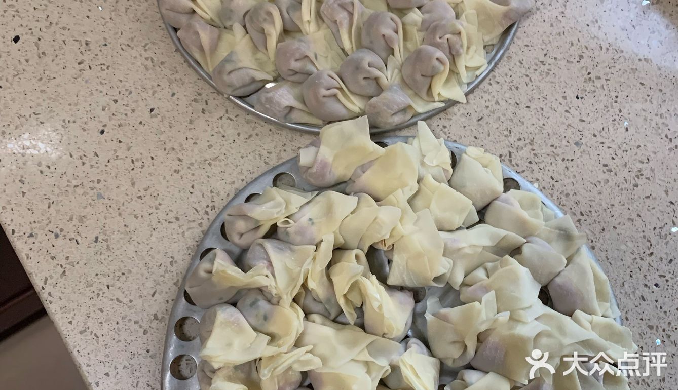 香喷喷的小馄炖[胜利]
