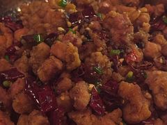 -SISTERS BAR RESTAURANT川意酒馆(嘉善老市H楼店)