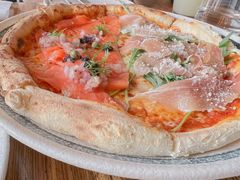 烟熏三文鱼披萨-PIZZA BIANCA(民园店)