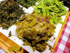 炝拌野菜-王村姑老土炕莜面村(桥东店)