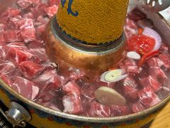 -毛辣果·贵州红酸汤牛肉火锅(西单店)