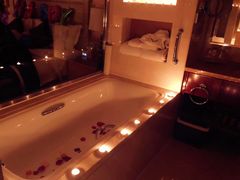 -襄阳富力皇冠假日酒店 · 大堂酒廊