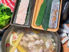 -大头椰·椰子鸡火锅(南宁万象城店)