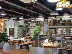 -上海市虹口区图书馆(曲阳分馆)