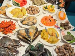 -领鲜活海鲜榴莲自助火锅(东门店)