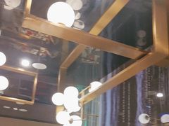 -海底捞火锅(长宁路龙之梦店)