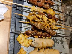 -喝丢一只鞋海鲜烧烤·海肠捞饭(东关街店)
