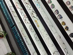 -简·爱眼镜(赛隆眼镜广场店)