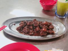 蛤蜊啦啦-黄亚华小食店(Jalan Alor)